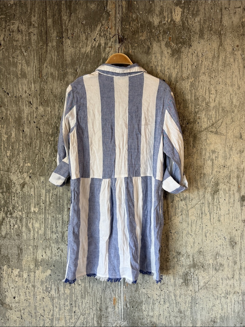 TOMMY BAHAMA Women's St. Lucia Linen-Blend Rugby Stripe Beach Shirt Size S - Picture 6 of 7